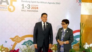 السيد بوريطة يتباحث ببالي مع وزيرة الشؤون الخارجية الأندونيسية.