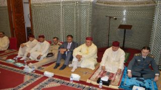 عامل إقليم الخميسات يترأس حفلاً دينياً إحياءً لذكرى عيد المولد النبوي الشريف.