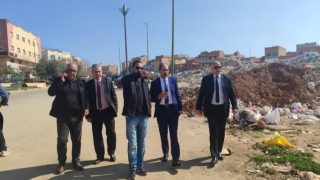 مديرية مكناس: زيارة ميدانية للجنة الإقليمية المختلطة لاتخاذ التدابير الأولية لانطلاق أشغال بناء ثانوية قرطبة التأهيلية.