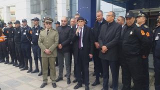 نجاح كبير للسلطات الأمنية بمكناس في تنظيم مجريات مباراة قمة بين الرجاء البيضاوي والنادي المكناسي.