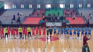 كرة اليد…تعادل مثير بين النادي المكناسي و اتحاد طنجة في قمة القسم الوطني الأول