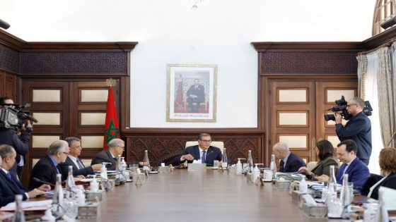 مجلس الحكومة يصادق على مشروع مرسوم بإحداث دوائر وقيادة جديدة