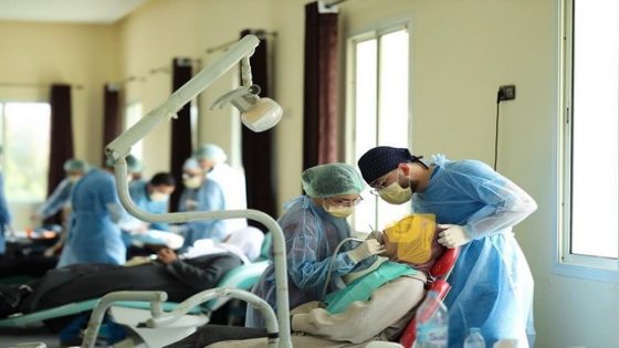 حملة طبية واسعة للكشف عن التسوس وأمراض الفم والأسنان بقرية أبا محمد بإقليم تاونات