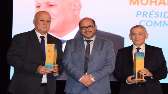 وجدة…مهرجان علوم الشرق يحتفي بخريجي ثانوية عمر بن عبد العزيز ويكرم مواهب الذكاء الاصطناعي