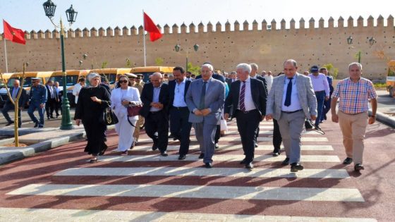 مجلس جهة فاس مكناس يعزز أسطول النقل المدرسي بإعطاء الانطلاقة لتوزيع 130 حافلة