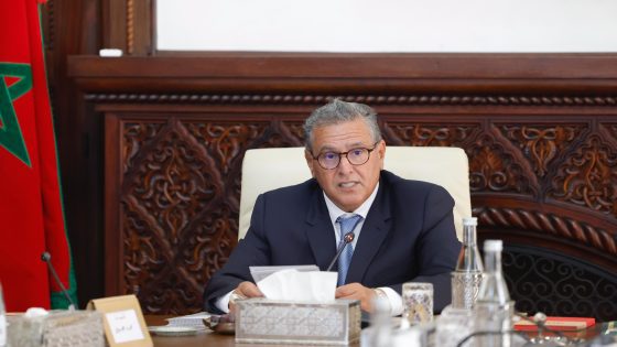 أخنوش يعلن عن الشروع في استخدام تكنولوجيا الجيل الخامس (5G