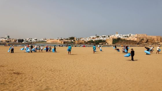 سلا..جمعية بحري تنظم حملة لتظيف شواطئ المملكة