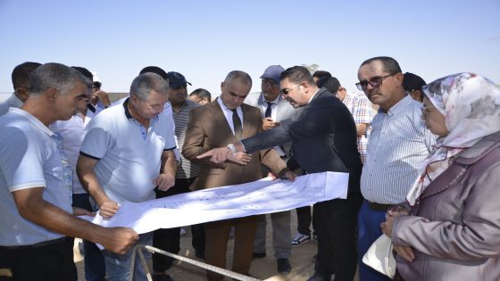 رئيس مجلس جهة الشرق وعامل إقليم جرسيف يتفقدان أوراش مشاريع ثقافية وتجارية