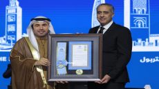 منظمة الأنتربول توشّح عبد اللطيف حموشي بوسام الأنتربول من الطبقة العليا