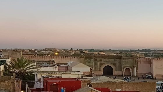 مكناس..إلى متى سيظل باب منصور مقفلا باتجاه لالة عودة