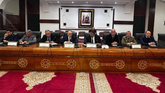 إقليم تاونات.. تعبئة شاملة للتخفيف من آثار موجة البرد برسم فصل الشتاء 2025- 2026