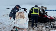 تدخل استعجالي ينقذ اسرة من موت محقق بعد محاصرة الثلوج