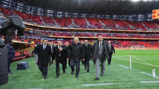 حموشي يزور مركب الرياضي الأمير مولاي عبد الله للتبع جاهزية البروتوكولات الأمنية