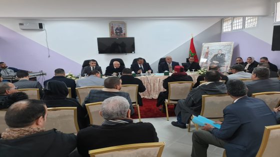 عامل إقليم تاونات يعقد لقاء تواصليا مع منتخبي خمس جماعات ترابية تابعة لدائرة تيسة