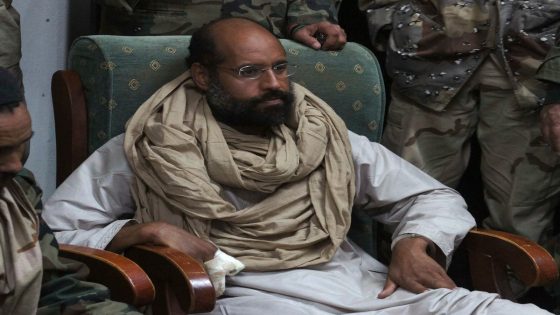 مقتل سيف الإسلام القذافي من طرف أربعة مسلحين بمقر إقامته بمدينة الزنتان الليبية