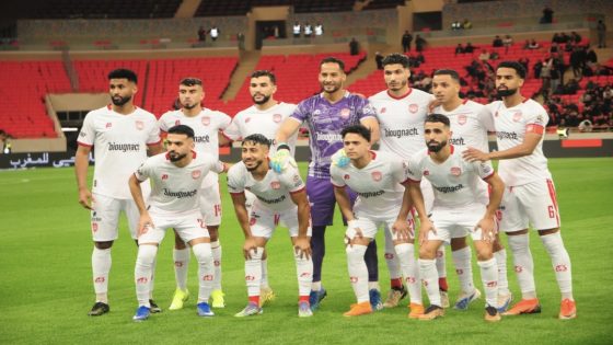 الجيش الملكي ينتصر على النادي المكناسي بثلاثية نظيفة في البطولة الوطنية.