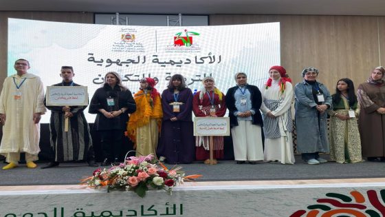 الدارالبيضاء..اختتام الدورة الرابعة للمهرجان الوطني للفنون التشكيلية تحت شعار “إفريقيا.. ألوان وجذور”