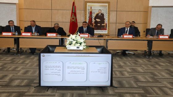 عامل إقليم تازة يترأس اجتماعا تشاوريا موسعا لتنزيل استراتيجية الشركة الجهوية متعددة الخدمات