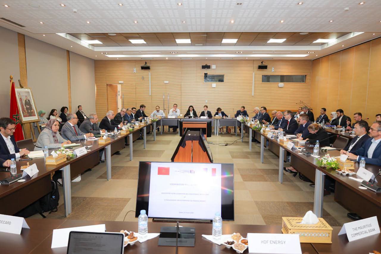 وزير التجهيز والماء يستعرض أمام وفد فرنسي رفيع فرص الاستثمار بالمغرب في مجالات الماء والبنيات التحتية 12 FB IMG 1782249663255