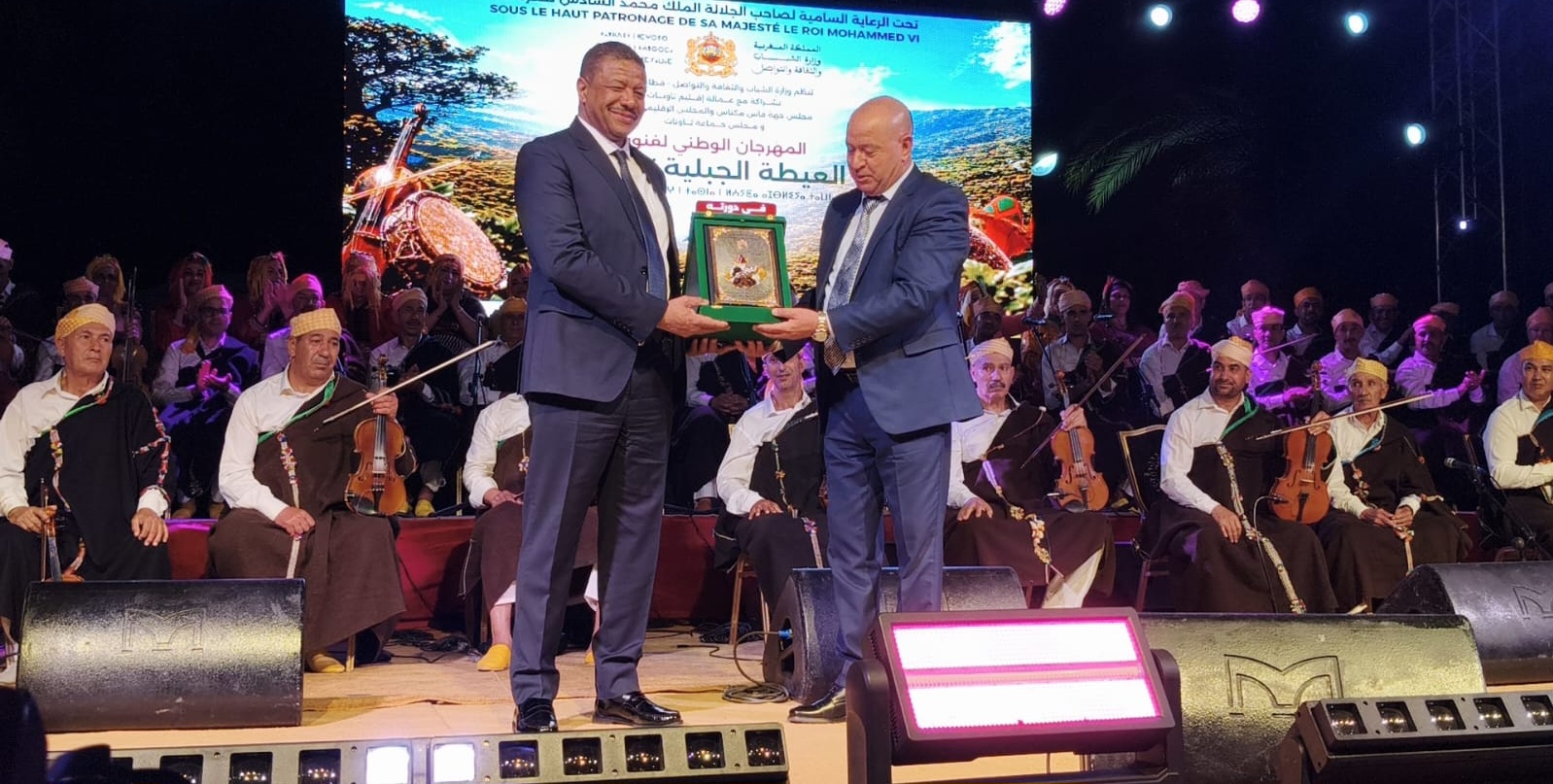 تاونات تتنفس إيقاع الجبل.. الدورة 14 من مهرجان العيطة الجبلية تعيد إحياء الذاكرة الموسيقية المغربية 16 IMG 20260612 WA0077