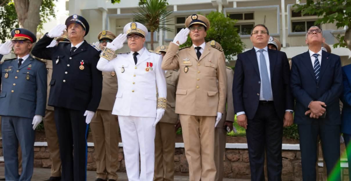 رئيس مجلس جهة بني ملال-خنيفرة يشارك في مراسم تحية العلم تخليداً للذكرى السابعة والعشرين لعيد العرش المجيد 12 FB IMG 1785510383643