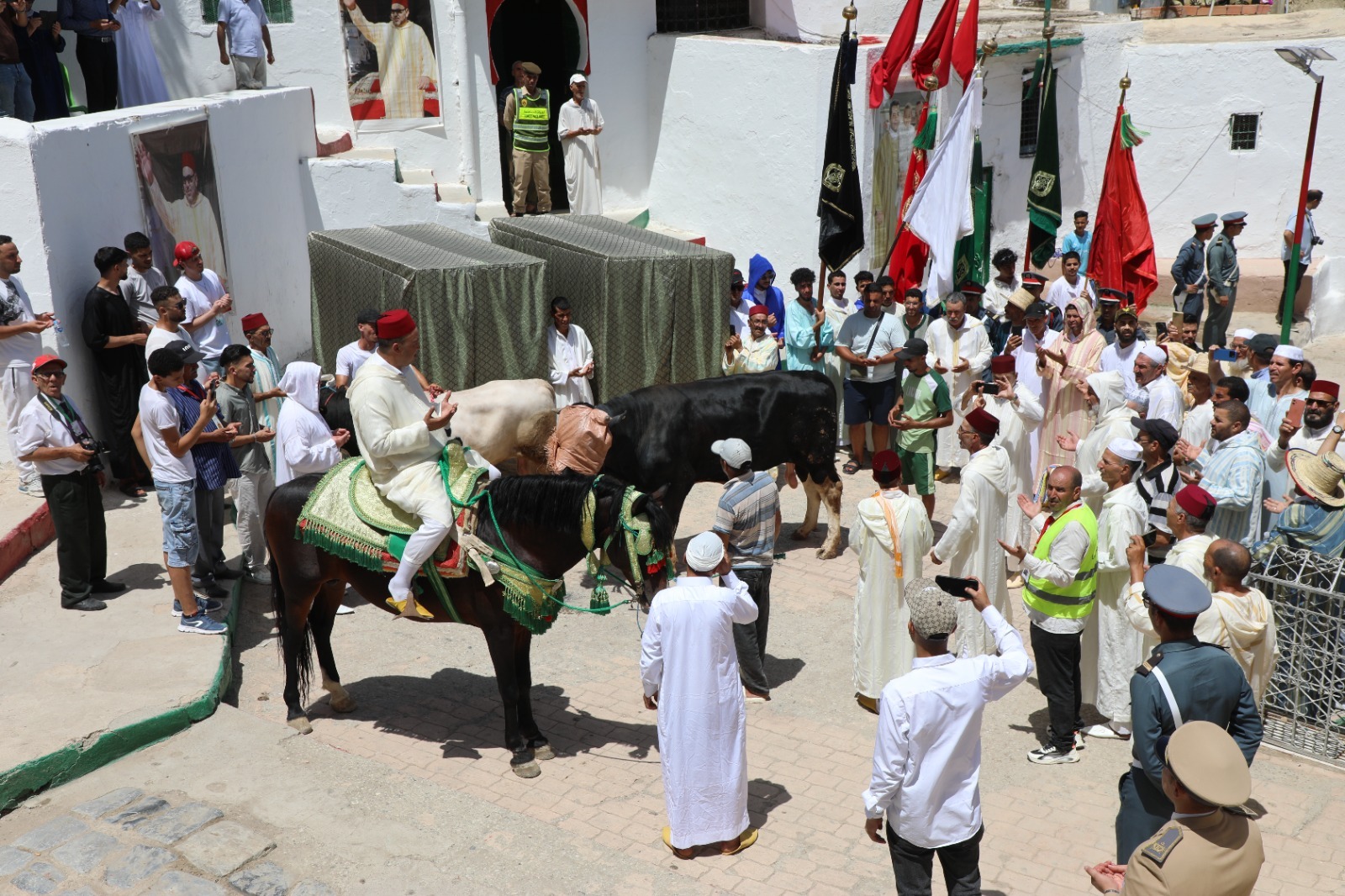 الهبة الملكية تميز موسم الولي الصالح مولاي بوشتى الخمار بإقليم تاونات 13 IMG 20260708 WA0027 1